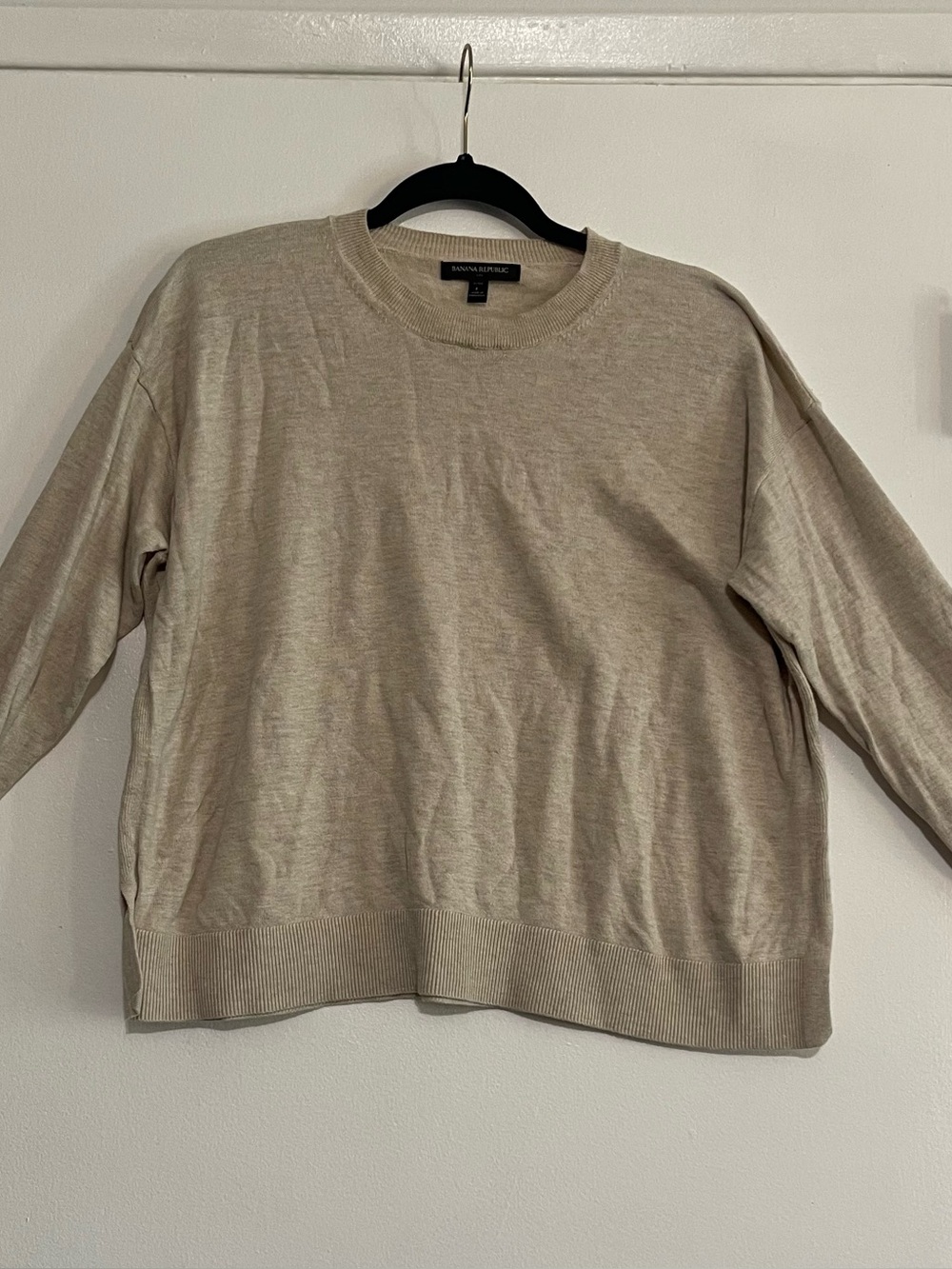 Banana Republic Women’s Crewneck Sweater - Beige
